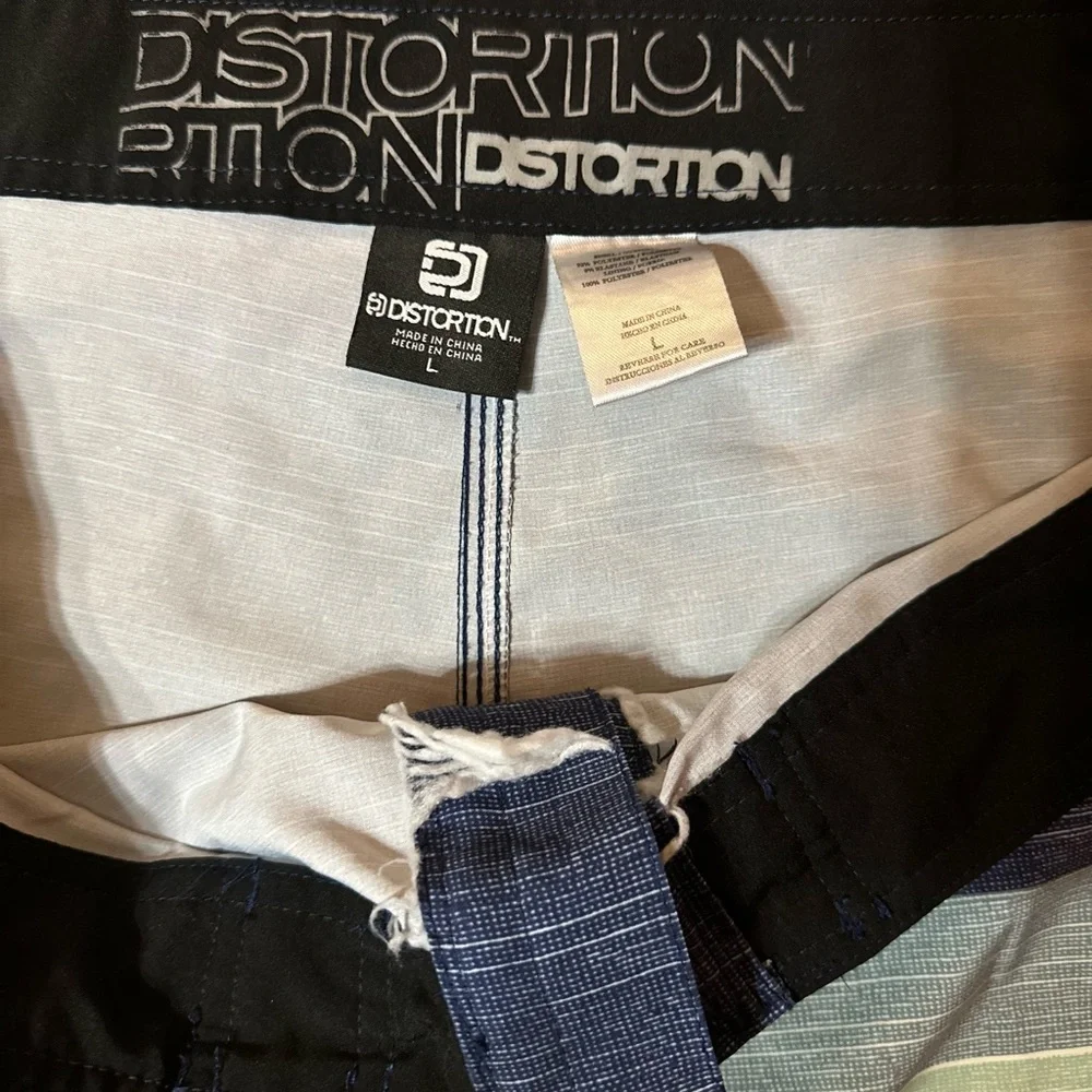 DISTORTION‎ SWIM TRUNKS SIZE L